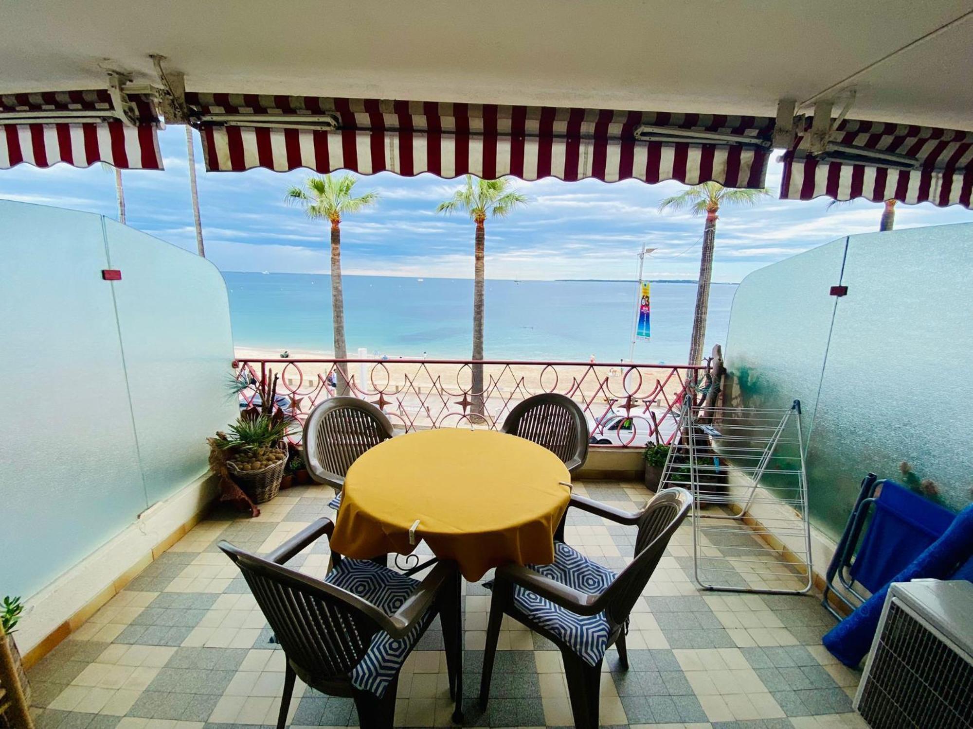 Apartament Constellation Juan-les-Pins Zewnętrze zdjęcie